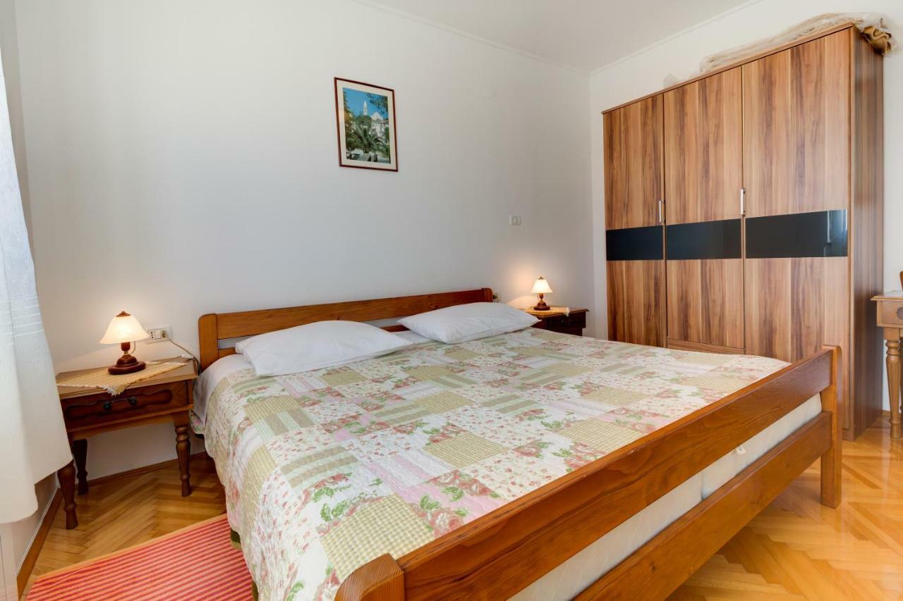 Apartmani Dorita Mali Lošinj Exterior foto